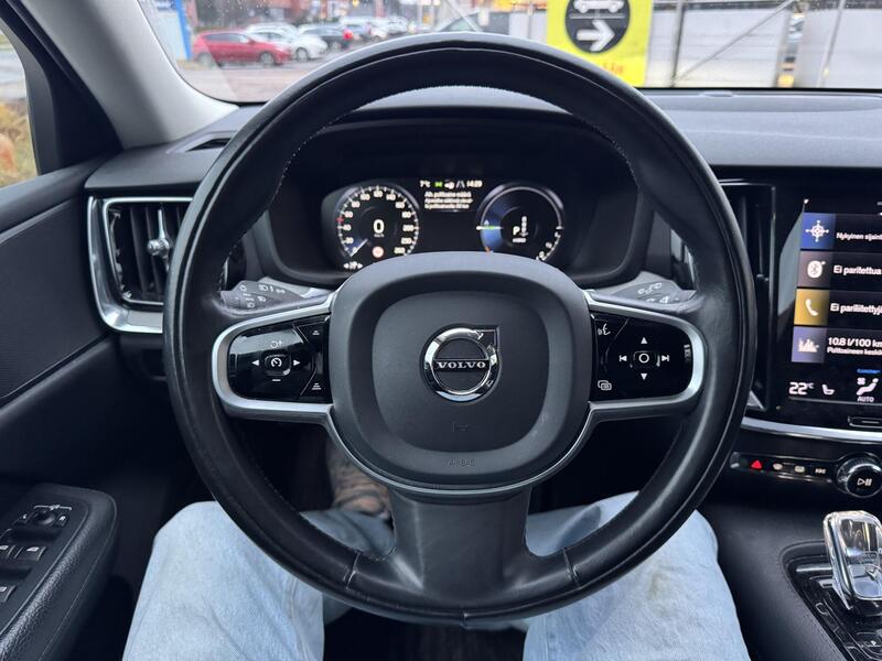 Volvo V60 vaihtoauto