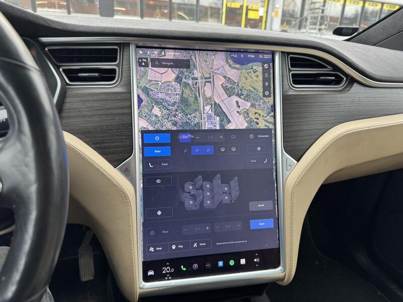 Tesla Model X vaihtoauto