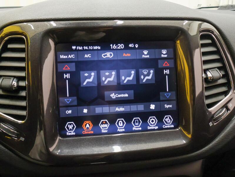 Jeep Compass vaihtoauto