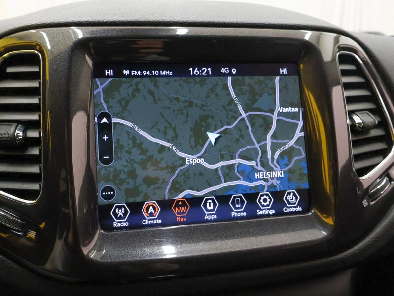 Jeep Compass vaihtoauto