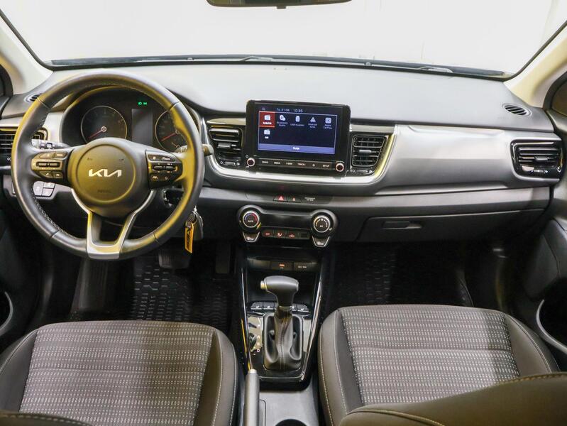 Kia Stonic vaihtoauto