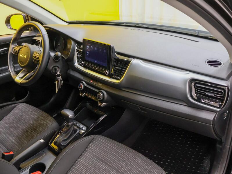 Kia Stonic vaihtoauto