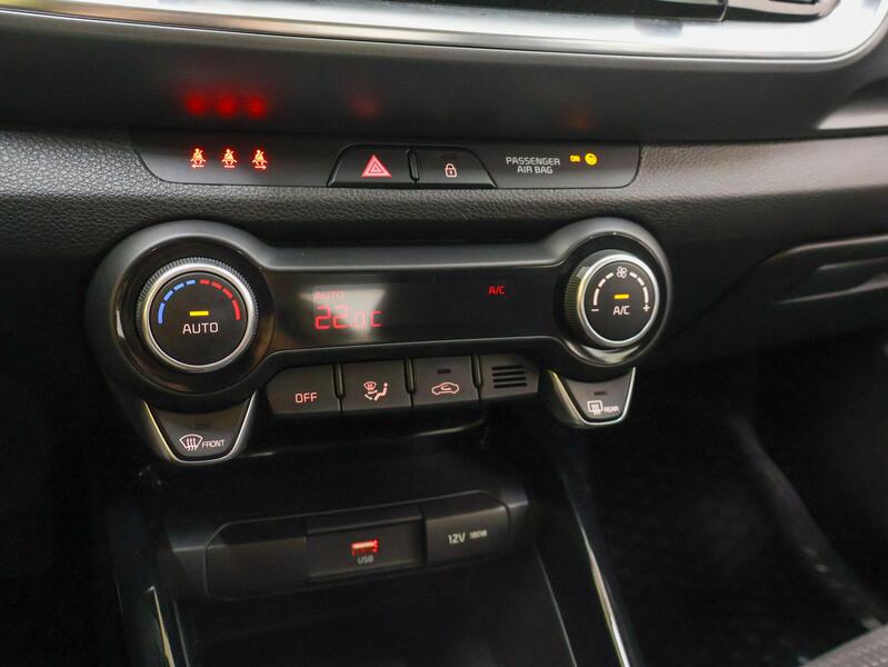 Kia Stonic vaihtoauto