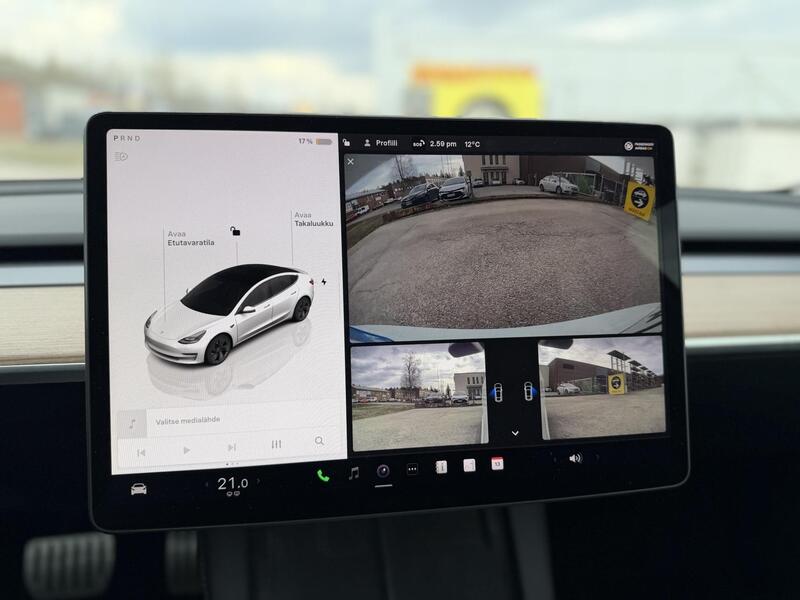 Tesla Model 3 vaihtoauto