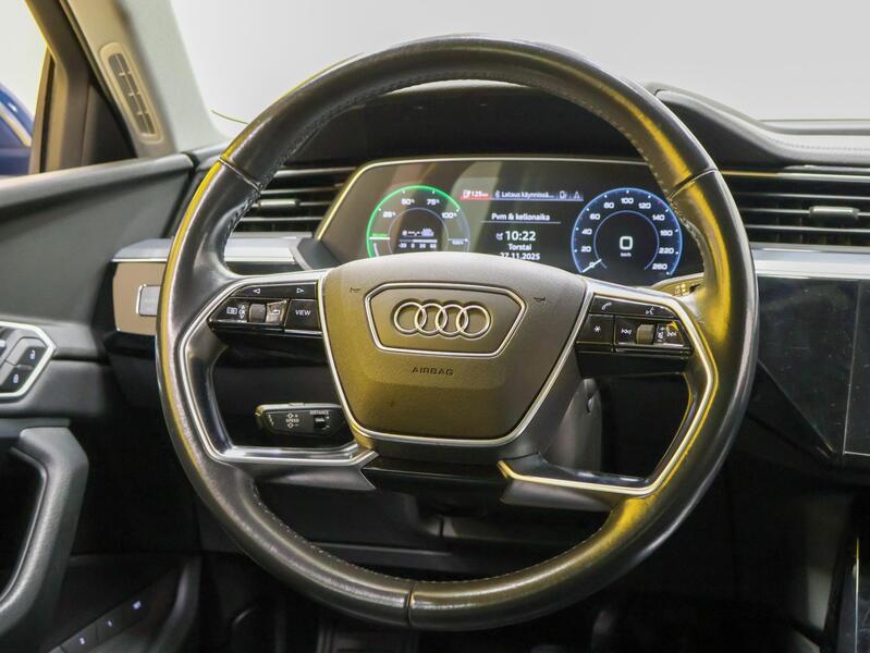 Audi e-tron vaihtoauto
