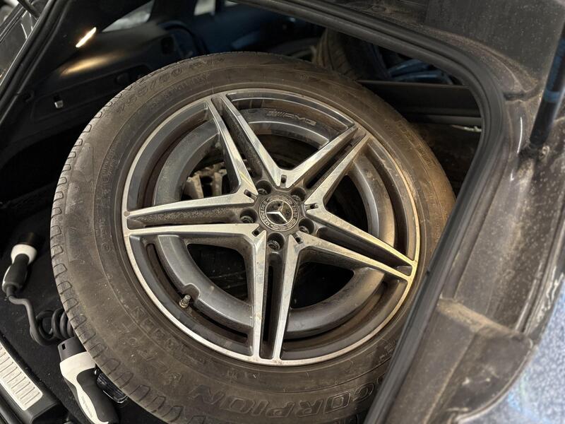 Mercedes-Benz EQC vaihtoauto