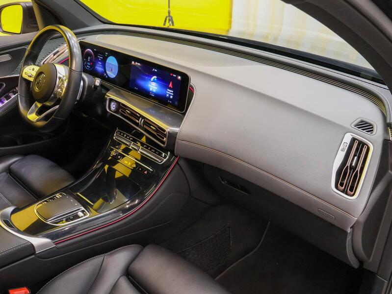 Mercedes-Benz EQC vaihtoauto