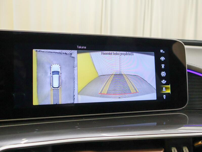 Mercedes-Benz EQC vaihtoauto