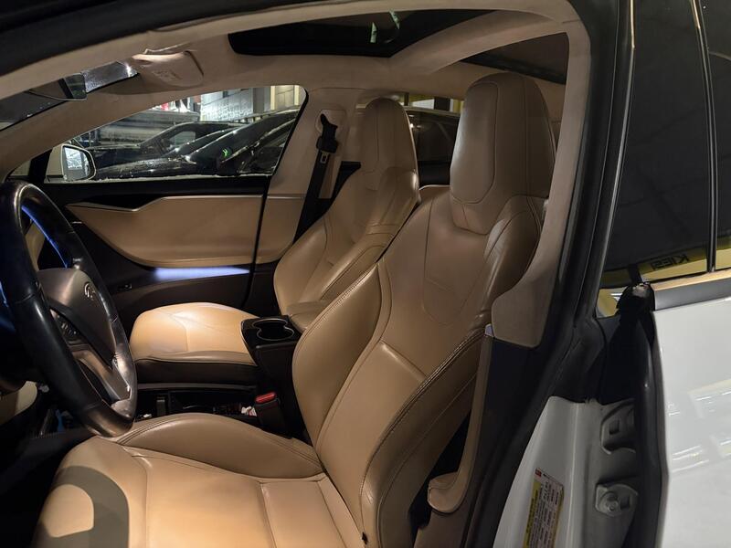 Tesla Model S vaihtoauto