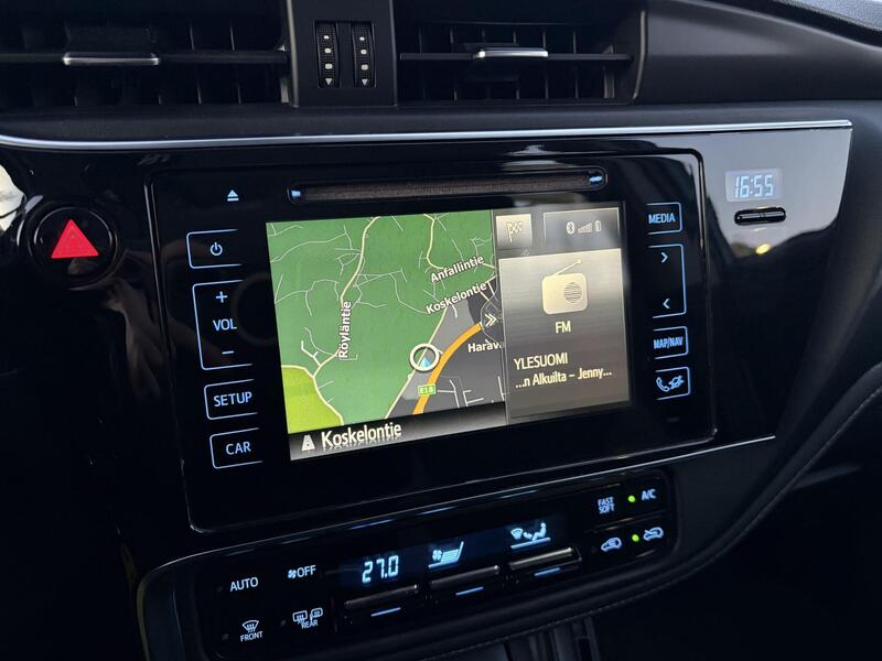 Toyota Auris vaihtoauto