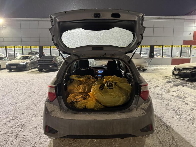 Toyota Yaris vaihtoauto