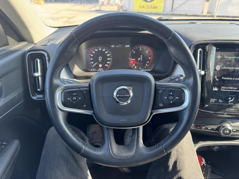 Volvo XC40 vaihtoauto