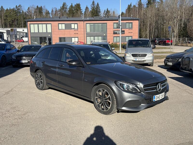 Mercedes-Benz C vaihtoauto