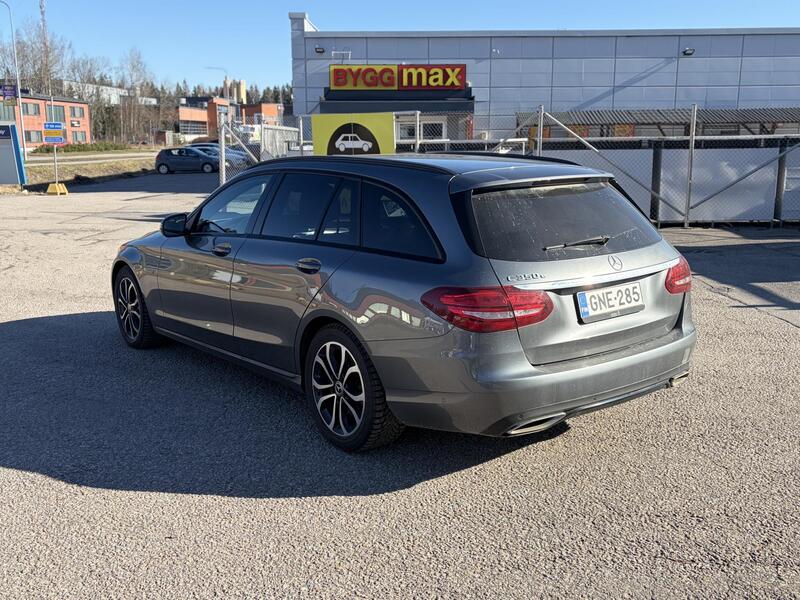 Mercedes-Benz C vaihtoauto