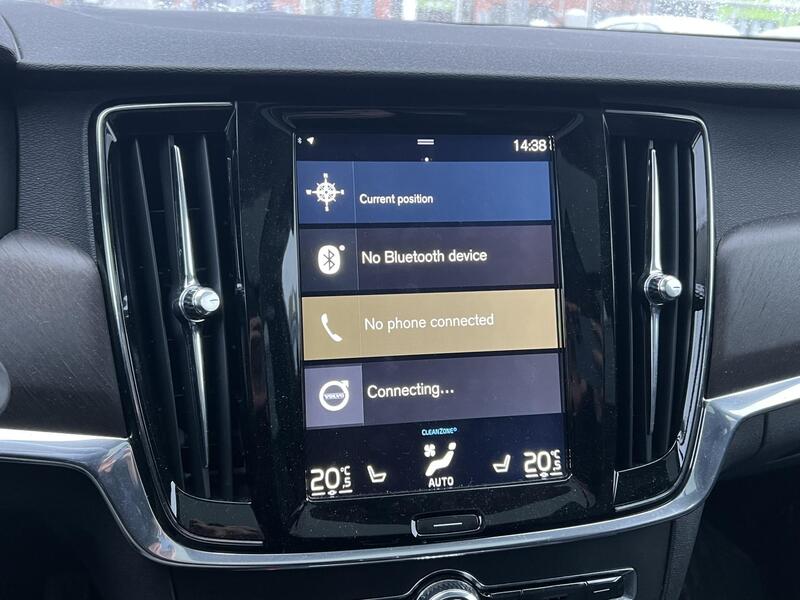 Volvo V90 Cross Country vaihtoauto