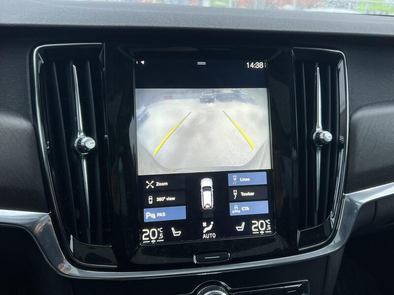 Volvo V90 Cross Country vaihtoauto