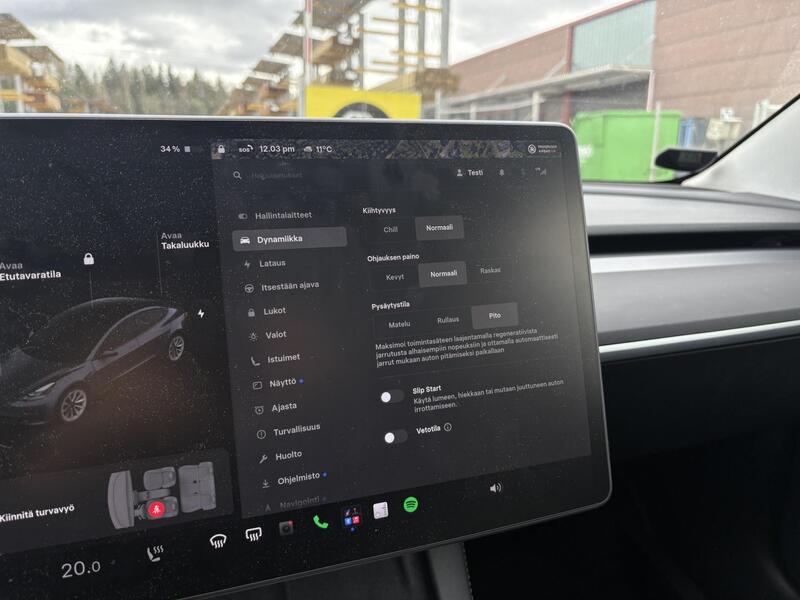 Tesla Model 3 vaihtoauto