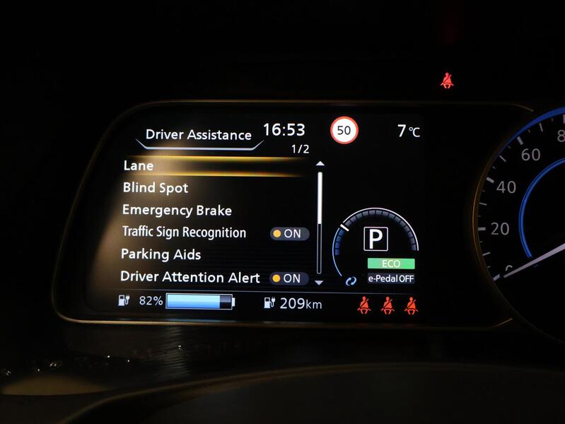 Nissan Leaf vaihtoauto