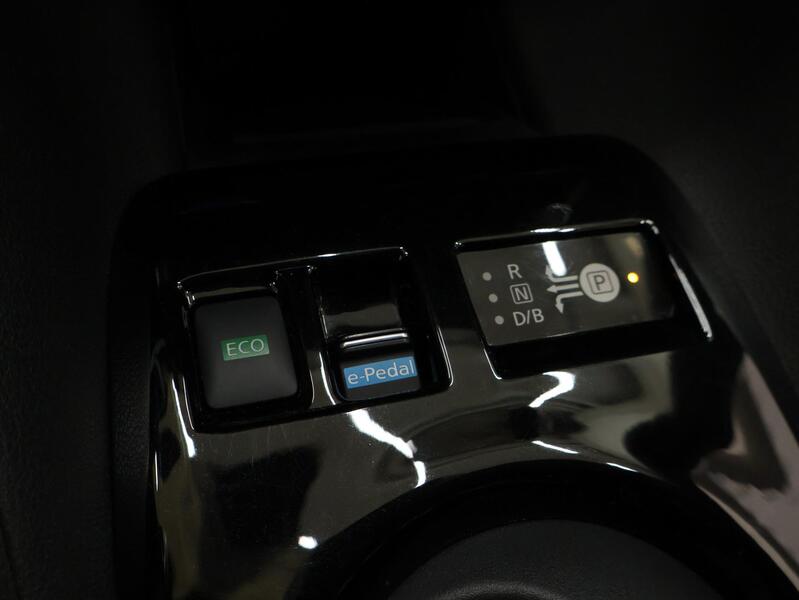 Nissan Leaf vaihtoauto