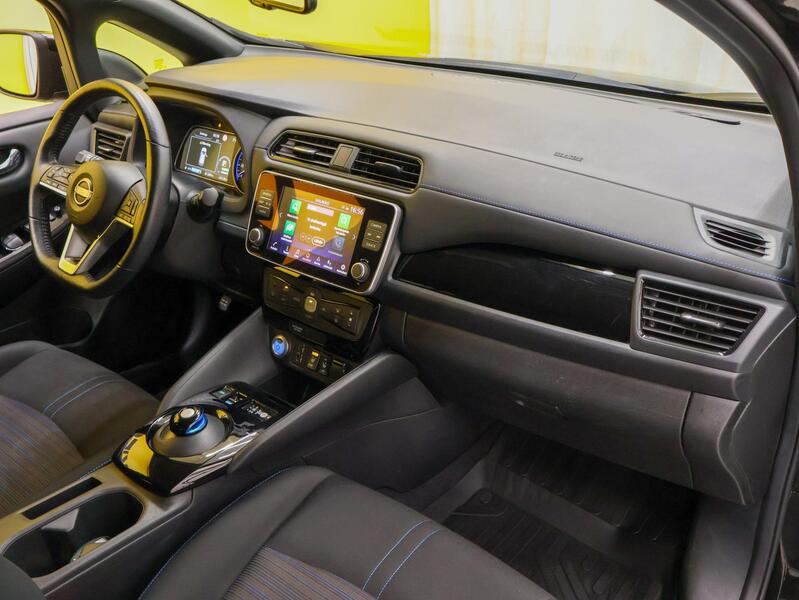 Nissan Leaf vaihtoauto