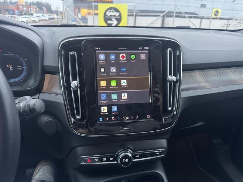 Volvo C40 vaihtoauto