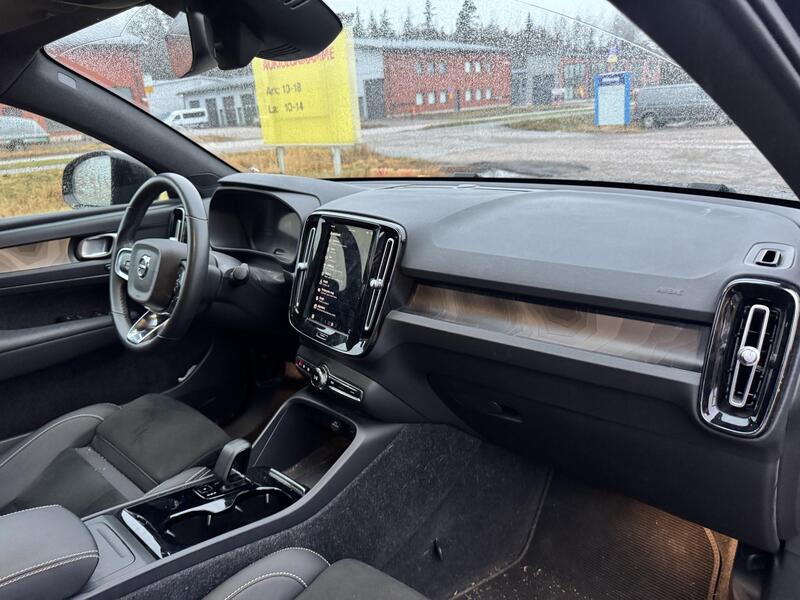 Volvo C40 vaihtoauto