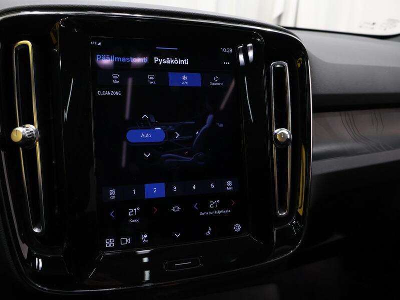 Volvo C40 vaihtoauto