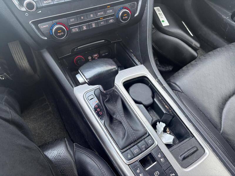 Kia Optima vaihtoauto