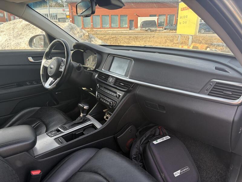Kia Optima vaihtoauto