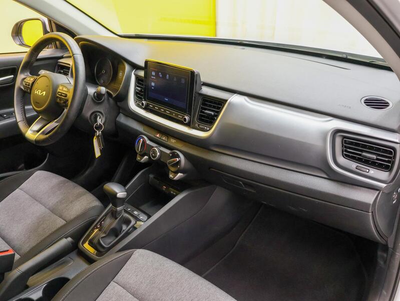 Kia Stonic vaihtoauto