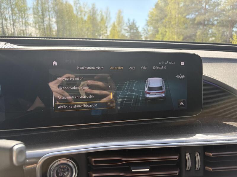 Mercedes-Benz EQC vaihtoauto