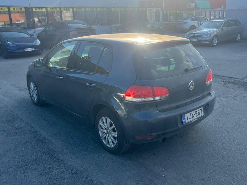 Volkswagen Golf vaihtoauto