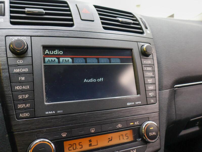 Toyota Avensis vaihtoauto