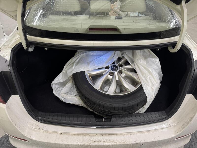 Kia Optima vaihtoauto