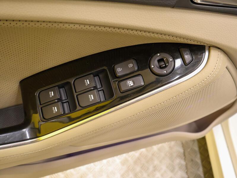 Kia Optima vaihtoauto