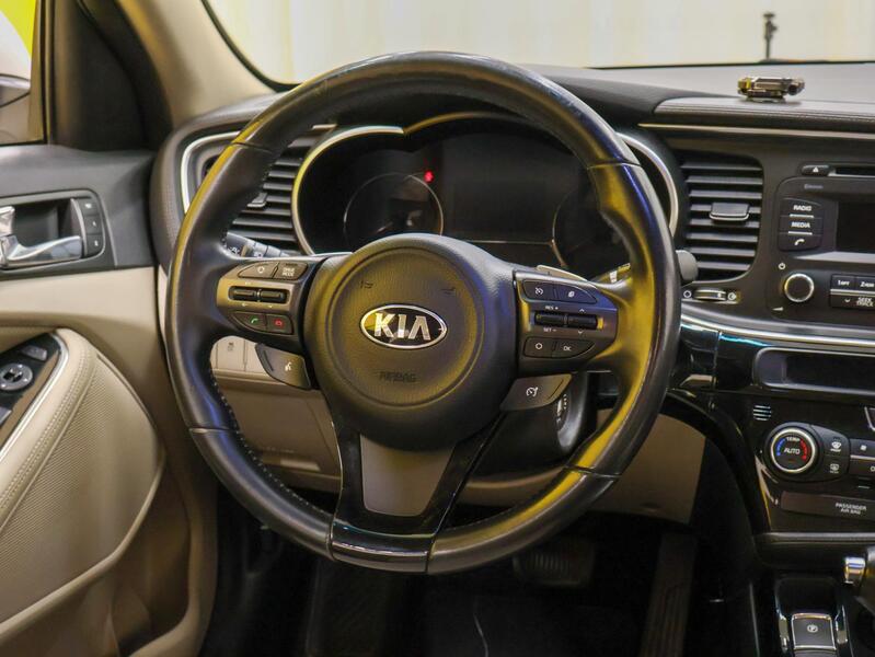 Kia Optima vaihtoauto