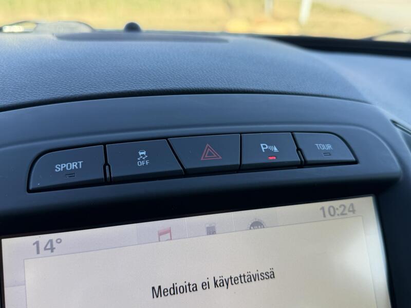 Opel Insignia vaihtoauto