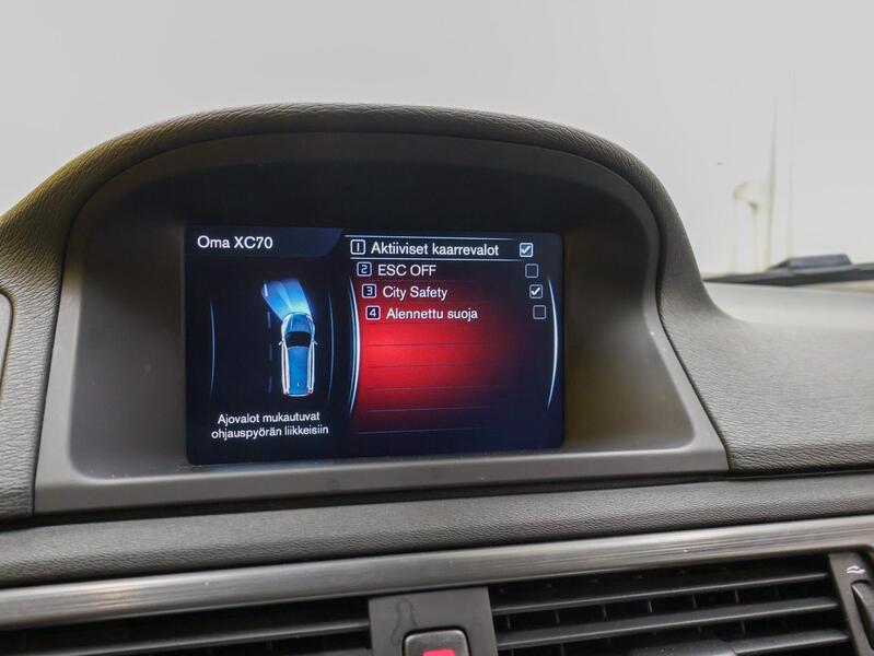 Volvo XC70 vaihtoauto