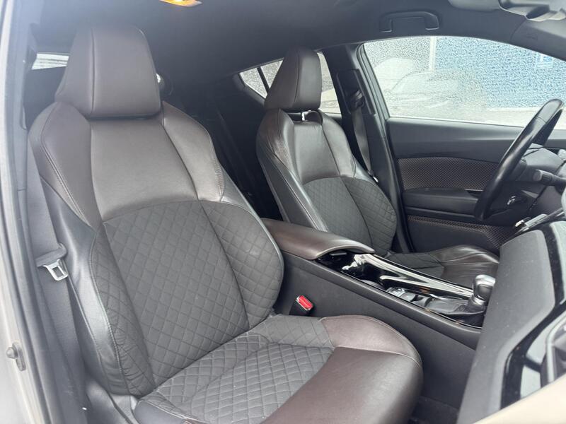 Toyota C-HR vaihtoauto