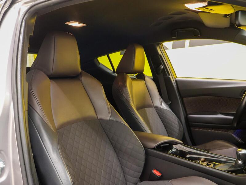 Toyota C-HR vaihtoauto