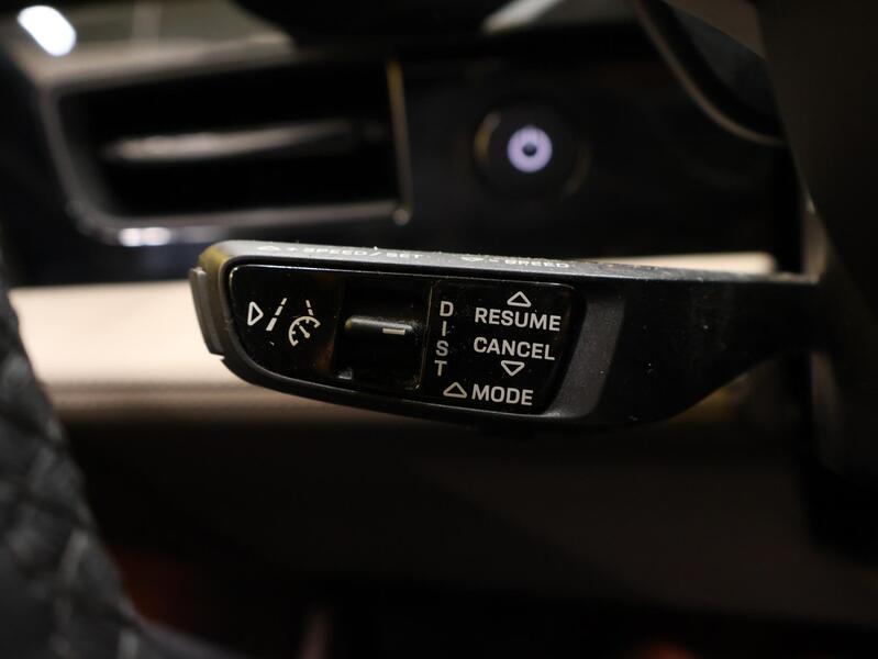 Porsche Taycan vaihtoauto