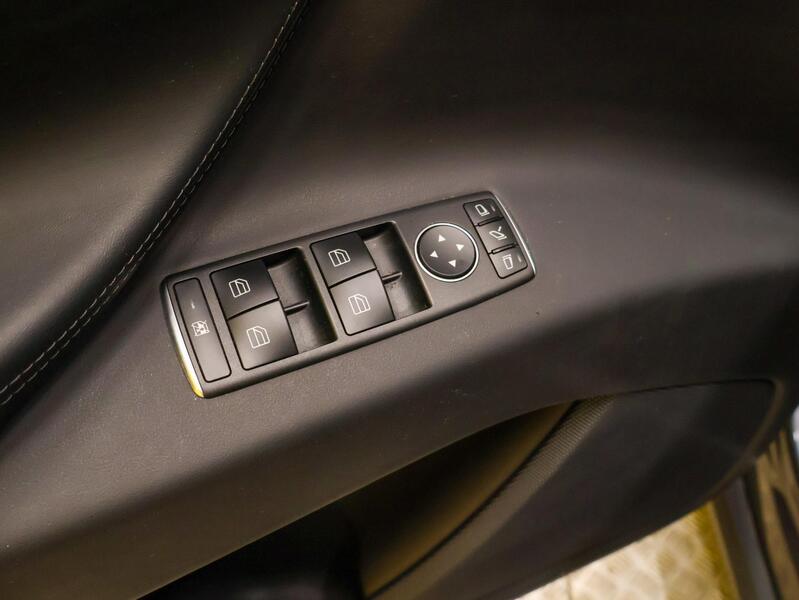 Tesla Model X vaihtoauto