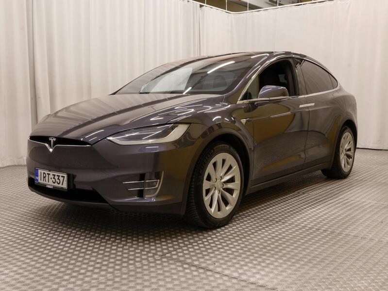 Tesla Model X vaihtoauto