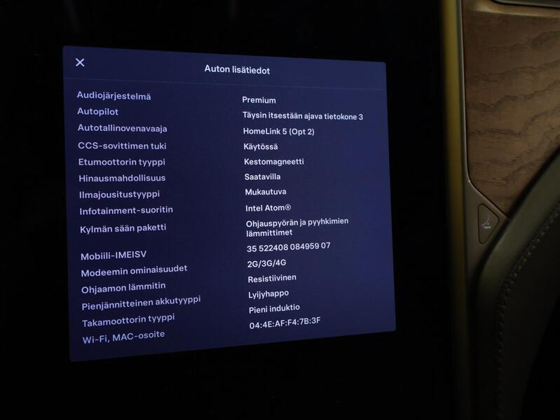 Tesla Model X vaihtoauto