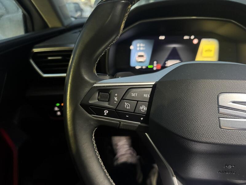 SEAT Leon vaihtoauto