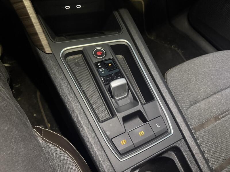 SEAT Leon vaihtoauto