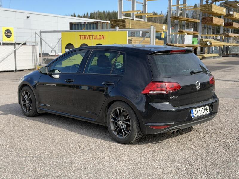 Volkswagen Golf vaihtoauto