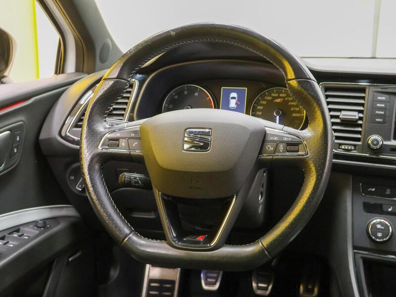 SEAT Leon vaihtoauto