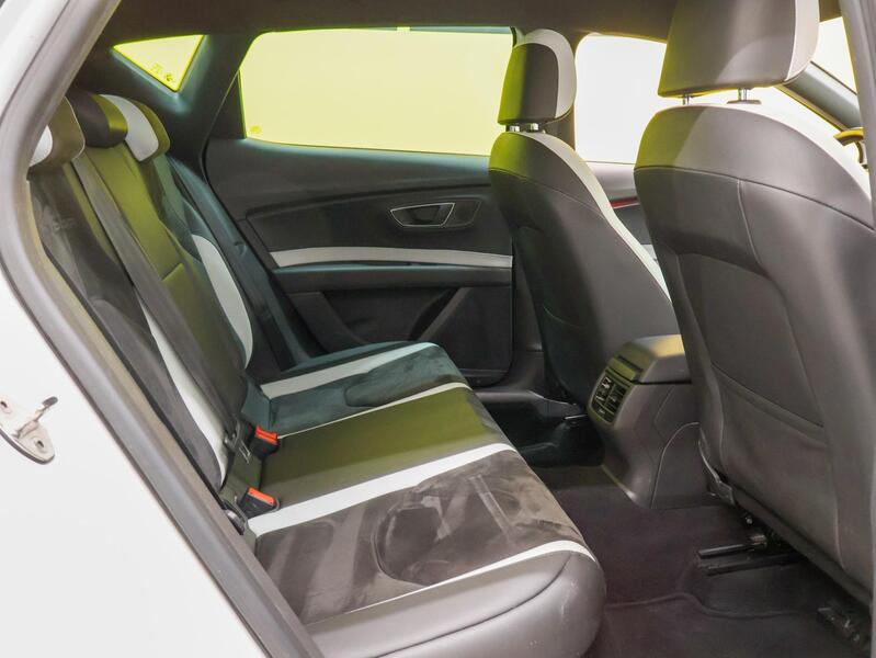 SEAT Leon vaihtoauto