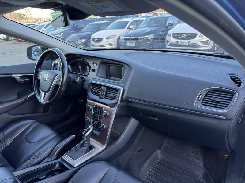 Volvo V40 Cross Country vaihtoauto